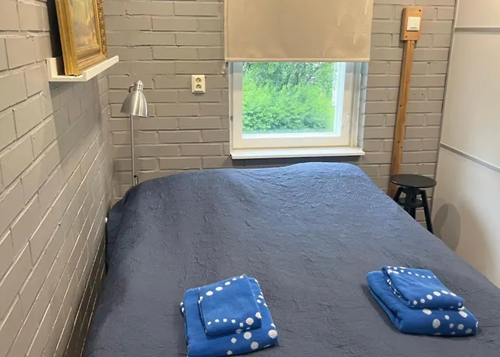 Tunnelmallinen Ja Kompakti Kaksio Апартаменты *